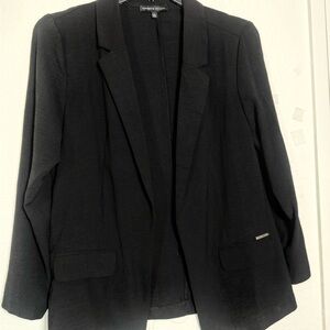 Adrienne Vittadini Classic Black Blazer
